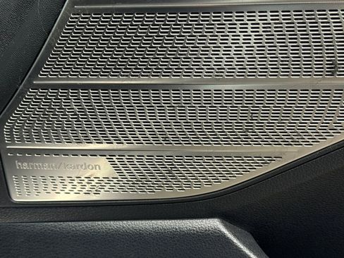 Used 2020 Hyundai Palisade Limited image 22