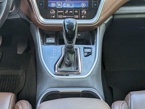 Used 2020 Subaru Outback Touring XT image 18
