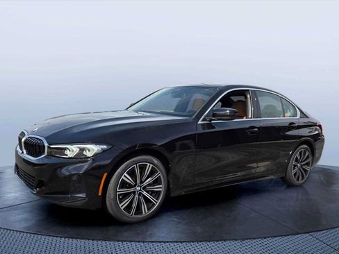 New 2026 BMW 330i Sedan w/ Premium Package RWD image 2