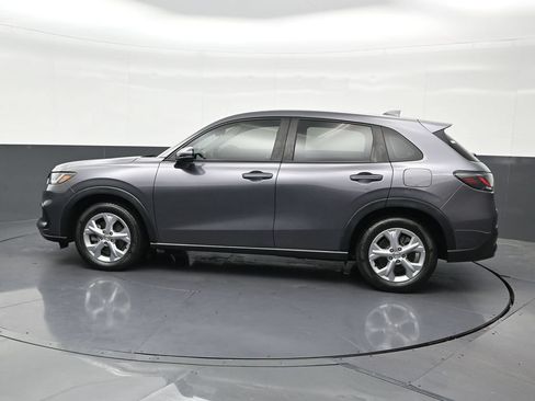 Used 2024 Honda HR-V LX image 2