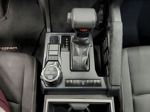 Used 2024 Toyota Tacoma TRD Off-Road image 36