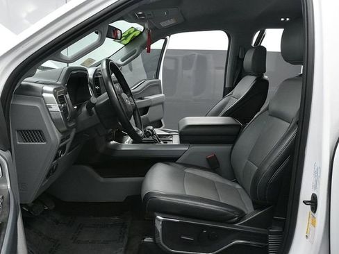 Used 2023 Ford F150 Lariat image 9