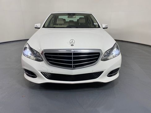 Used 2015 Mercedes-Benz E 350 Sedan image 2