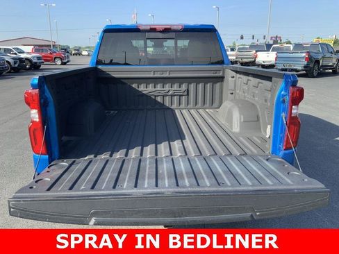 Used 2023 Chevrolet Silverado 1500 ZR2 w/ Technology Package image 12