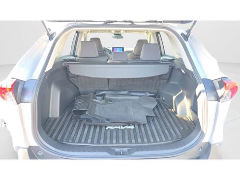 Used 2023 Toyota RAV4 XLE image 20