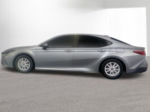 Used 2026 Toyota Camry LE FWD image 12
