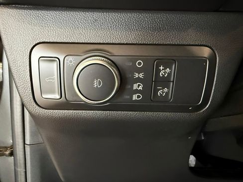 Certified 2022 Ford Escape SEL image 18