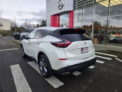 Used 2024 Nissan Murano Platinum w/ Cargo Package image 9