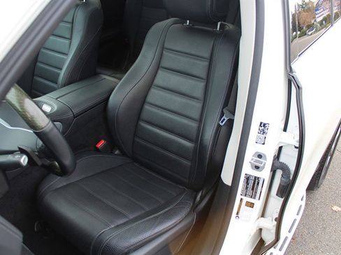 Used 2022 Mercedes-Benz GLS 450 4MATIC image 29