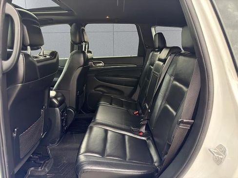 Used 2020 Jeep Grand Cherokee Limited AWD/4WD image 20
