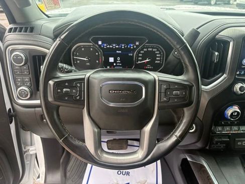 Used 2023 GMC Sierra 2500 Denali w/ Denali Ultimate Package AWD/4WD image 17