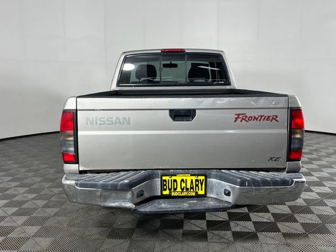Used 2000 Nissan Frontier XE image 7