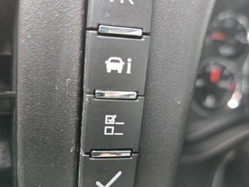 Used 2013 Chevrolet Express 3500 Extended image 15