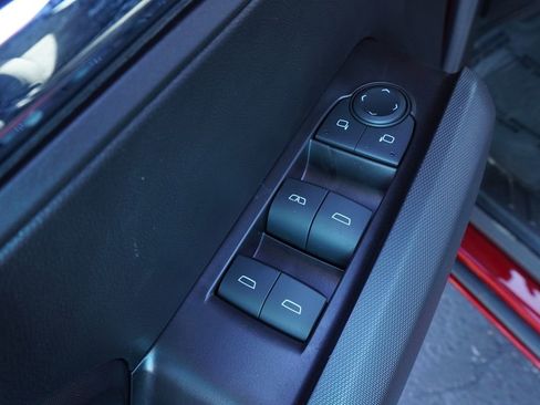 New 2026 GMC Canyon Elevation w/ Convenience Package image 16