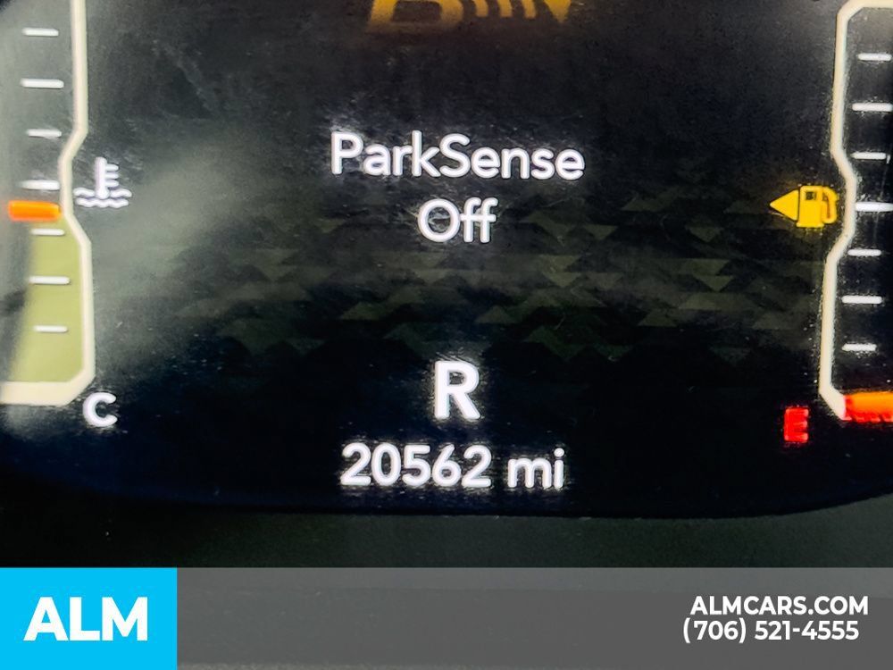 Used 2025 Jeep Gladiator Rubicon AWD/4WD image 43