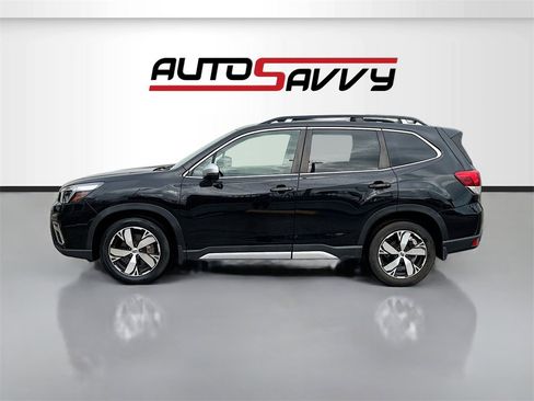 Used 2021 Subaru Forester Touring image 4