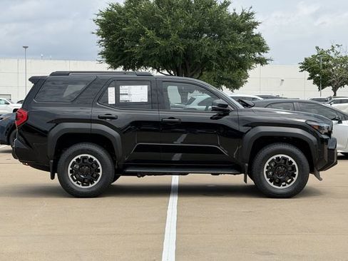 New 2026 Toyota 4Runner TRD Off-Road Premium AWD/4WD image 3