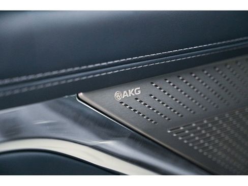 New 2026 Cadillac Escalade IQ Sport 2 w/ LPO, ONYX Package image 32