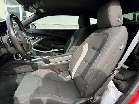 Used 2024 Chevrolet Camaro LT image 23