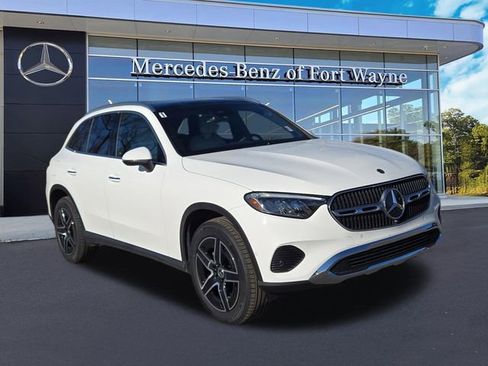 New 2026 Mercedes-Benz GLC 300 4MATIC image 1
