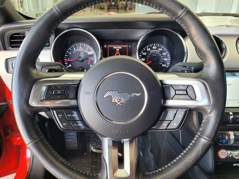 Used 2017 Ford Mustang Premium RWD image 23