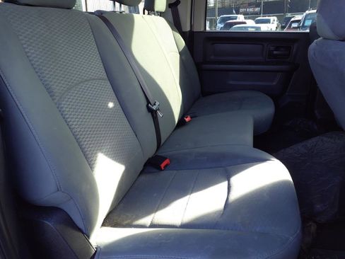 Used 2015 RAM 1500 Express image 11