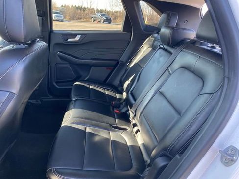 Used 2024 Ford Escape Platinum image 18