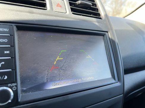 Used 2019 Nissan Versa S image 15