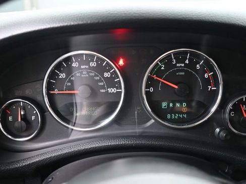 Used 2013 Jeep Wrangler Unlimited Sahara w/ Dual Top Group AWD/4WD image 9