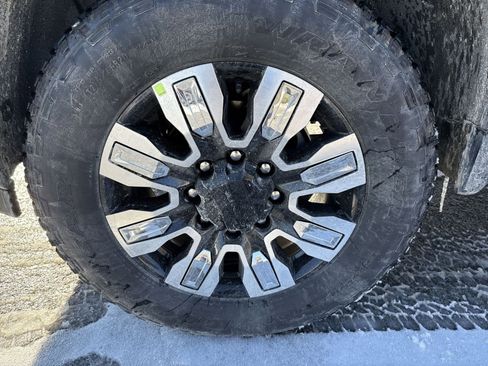 New 2026 GMC Sierra 3500 Denali w/ Denali Reserve Package image 8