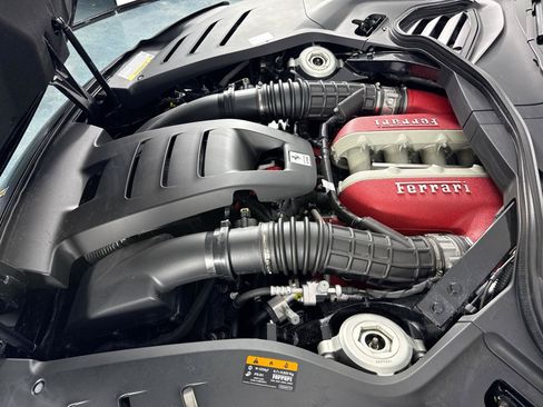 Used 2026 Ferrari Purosangue AWD/4WD image 30