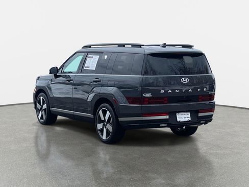 Used 2025 Hyundai Santa Fe Limited image 7