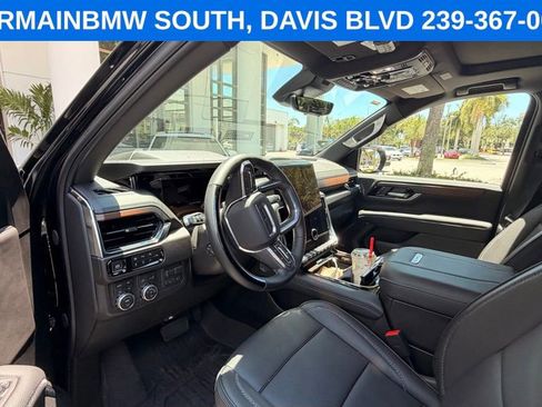 Used 2026 GMC Yukon XL Denali w/ Denali Reserve Package AWD/4WD image 18