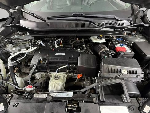 Used 2017 Honda CR-V LX image 34