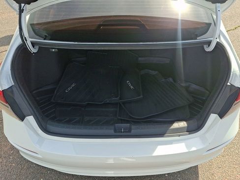 Used 2023 Honda Civic Sport image 28