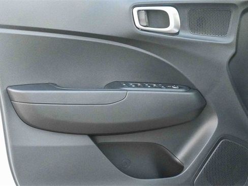 New 2026 Hyundai Venue SEL image 24