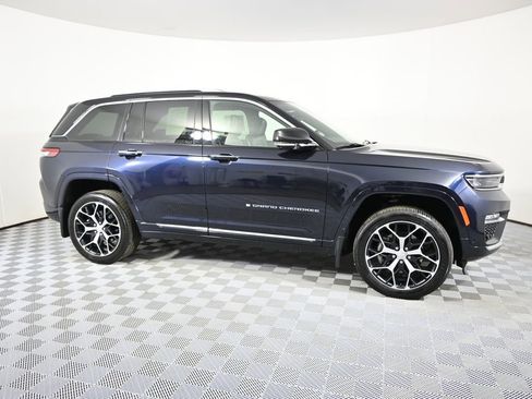 Used 2022 Jeep Grand Cherokee Summit 4xe AWD/4WD image 8