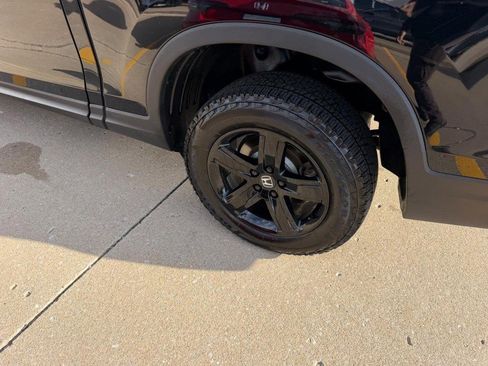 Certified 2023 Honda Ridgeline Black Edition image 5