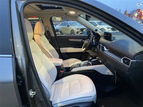 Used 2025 MAZDA CX-5 AWD 2.5 S w/ Premium Plus Pkg image 29