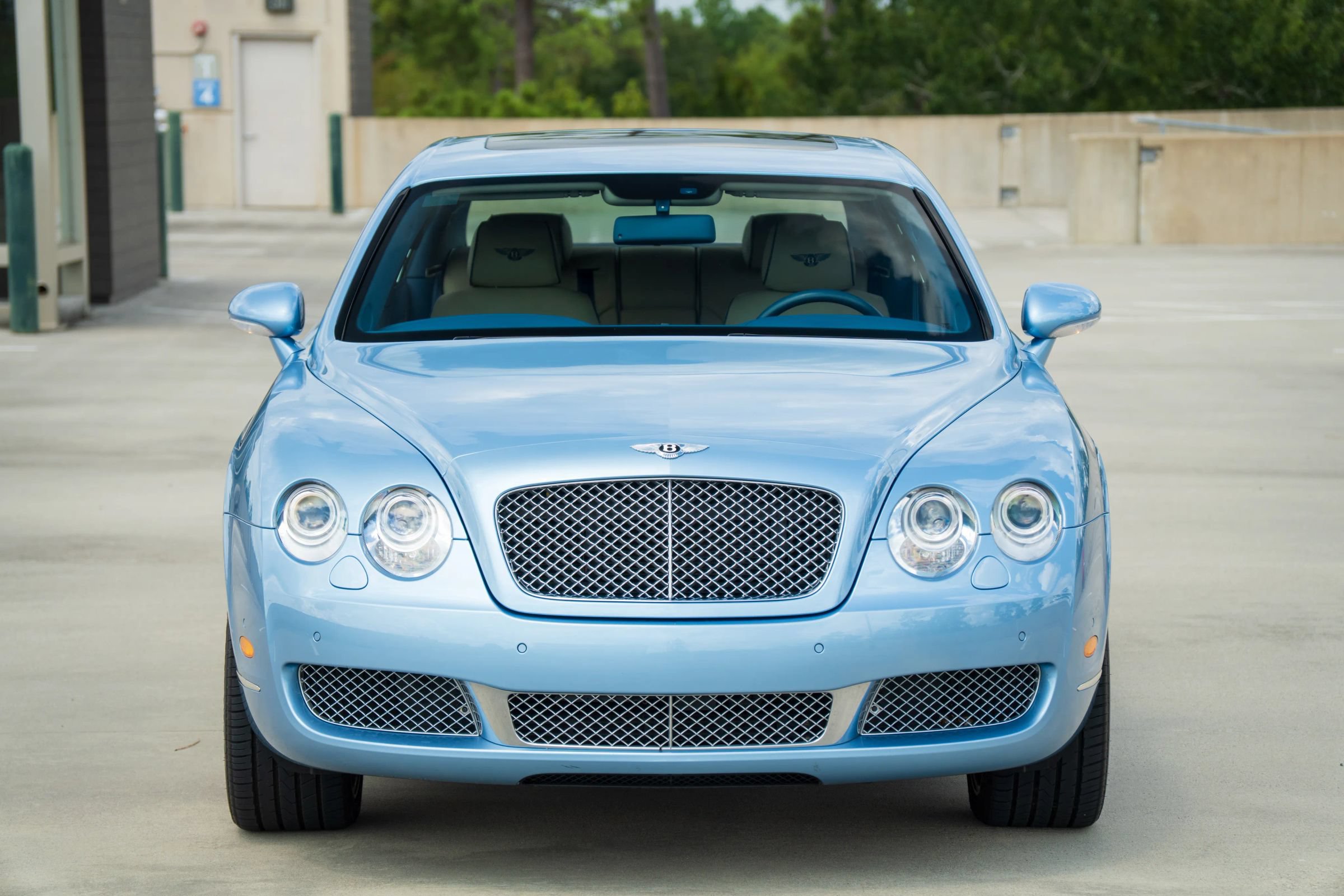 Used 2006 Bentley Flying Spur Flying Spur AWD/4WD image 3