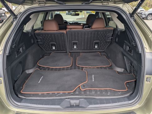 Certified 2022 Subaru Outback Touring XT w/ Popular Package #2 image 13