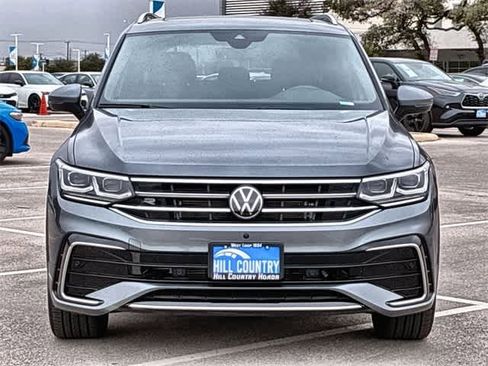 Used 2024 Volkswagen Tiguan SEL R-Line image 9