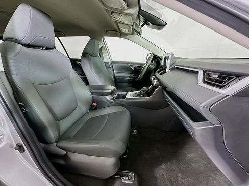 Used 2024 Toyota RAV4 LE image 28