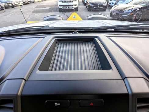 Used 2022 Ford F250 XL w/ Power Equipment Group image 19