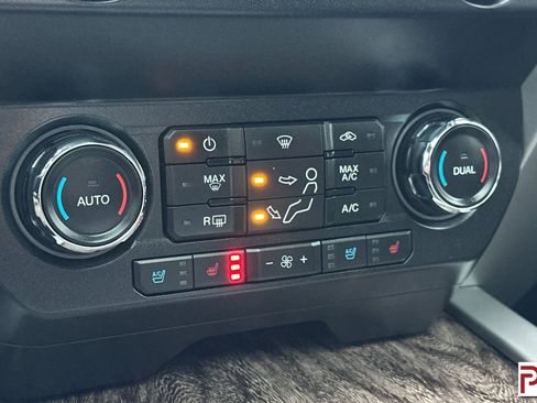 Used 2019 Ford F350 Lariat w/ Lariat Ultimate Package image 25