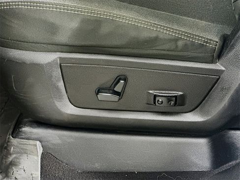 Used 2020 RAM 2500 Big Horn w/ Level 2 Equipment Group image 23