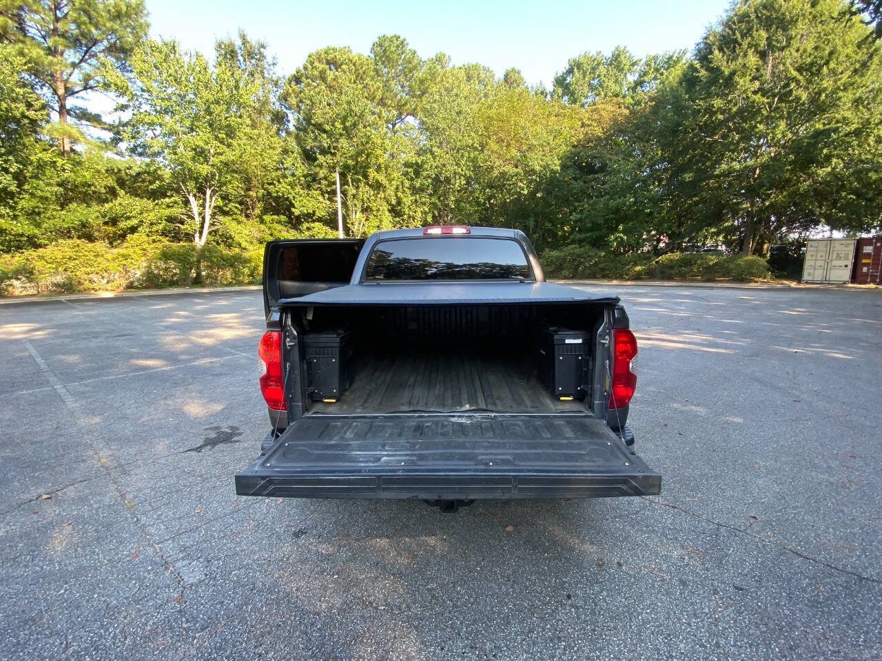 Used 2015 Toyota Tundra SR5 w/ TRD Off Road Package AWD/4WD image 42