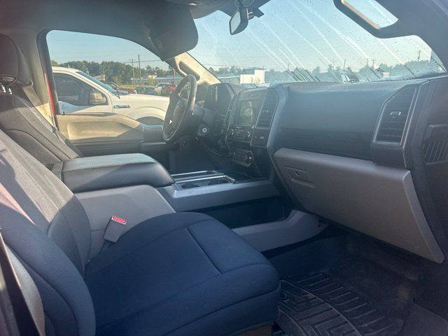 Used 2017 Ford F150 XLT w/ Equipment Group 302A Luxury AWD/4WD image 14