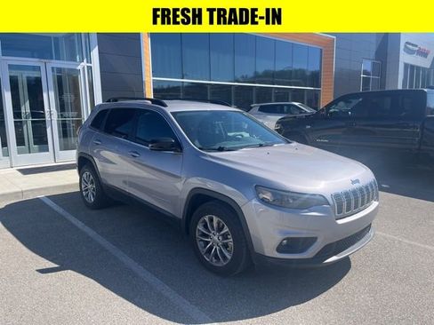 Used 2022 Jeep Cherokee Latitude Lux image 1