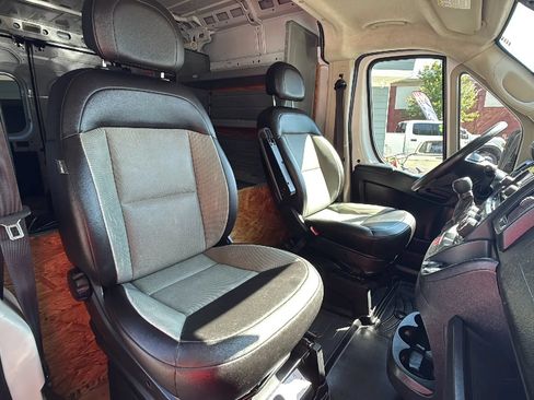 Used 2019 RAM ProMaster 2500 FWD image 19